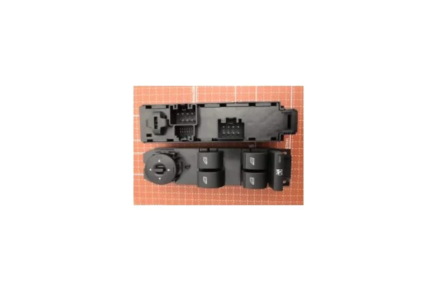 SAP-WS048 — Fensterheberschalter — VOLKSWAGEN / AUDI / 12-18 Focus